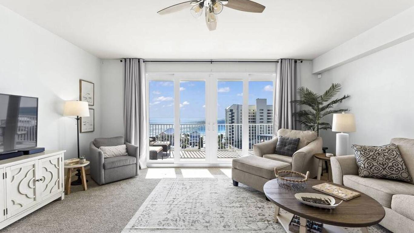 Laketown Wharf by Resort Collection