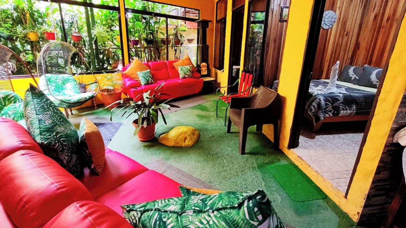 Cabinas El Pueblo B&B Monteverde
