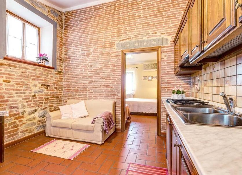 Kitchen Photo