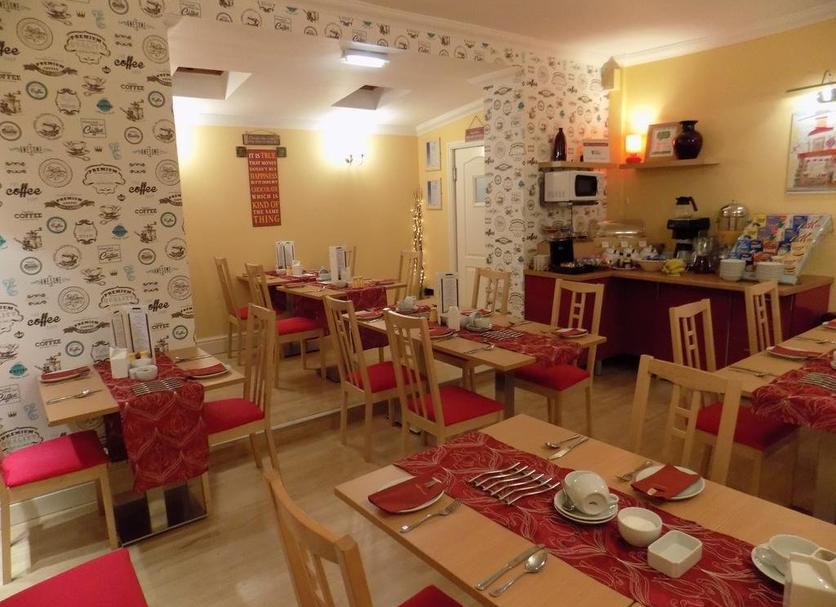 Restaurant Photo