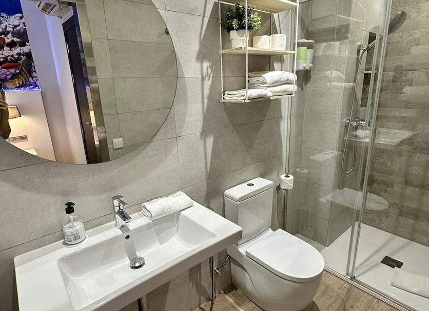 Bathroom Photo