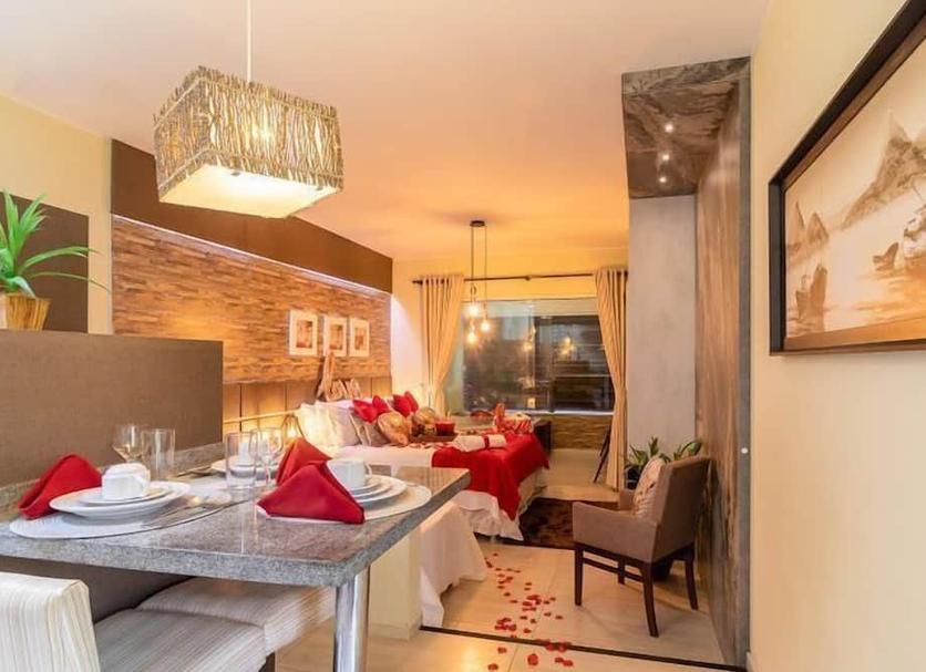 Dining room Photo