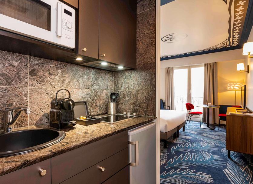 Kitchen Photo