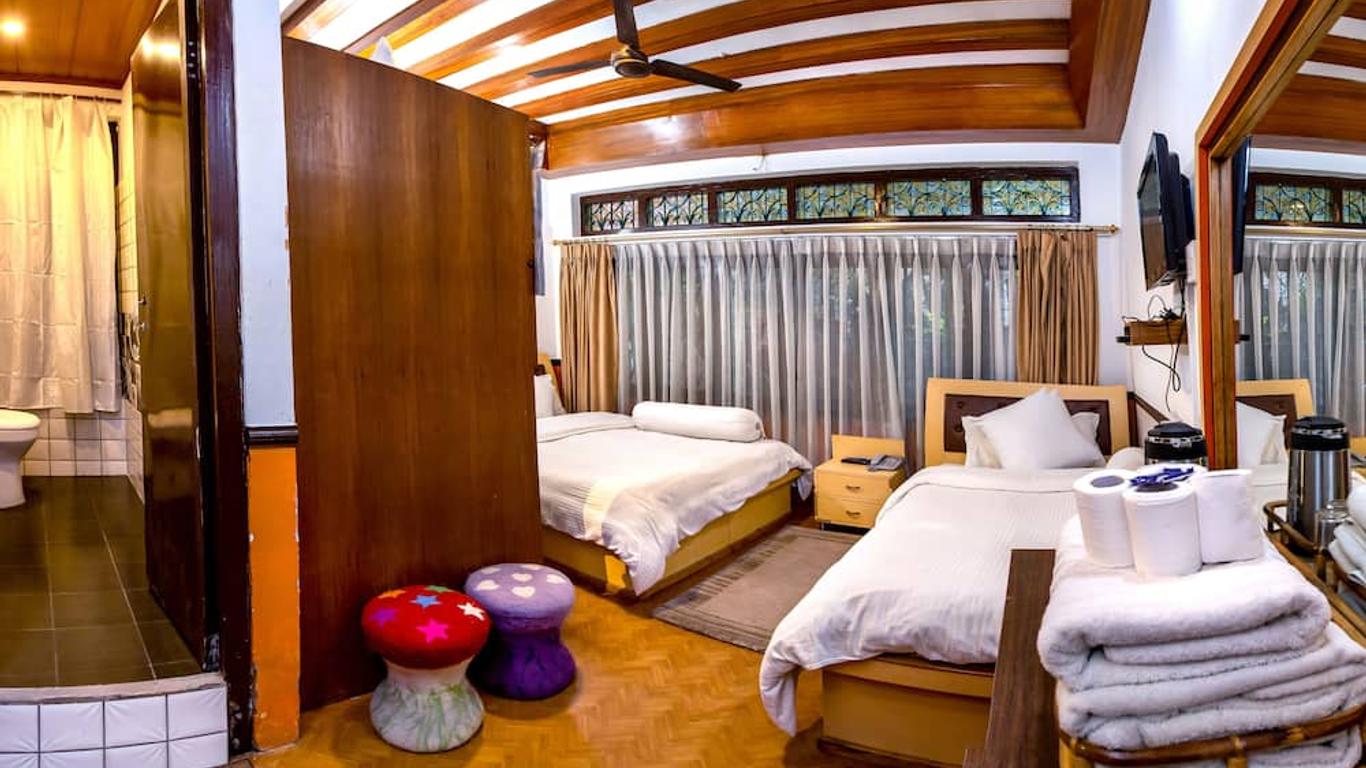 Shangrila Boutique Hotel