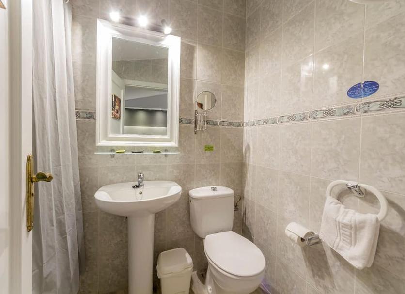 Bathroom Photo
