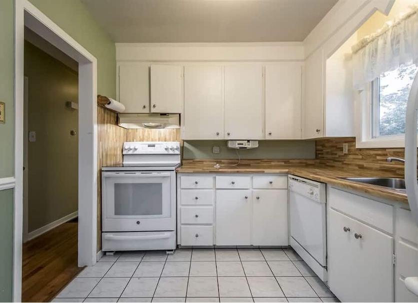 Kitchen Photo