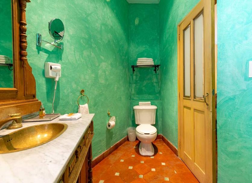 Bathroom Photo