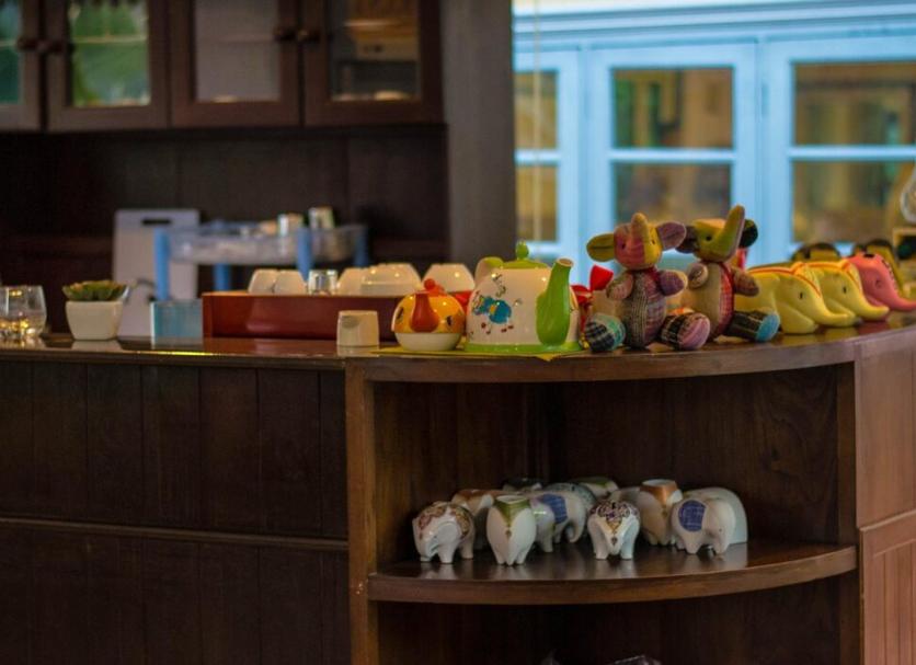 Buffet Photo