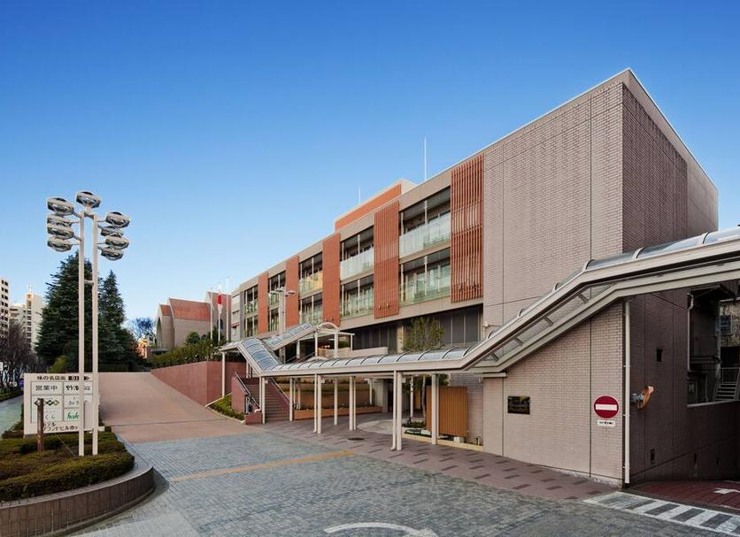 Building Photo