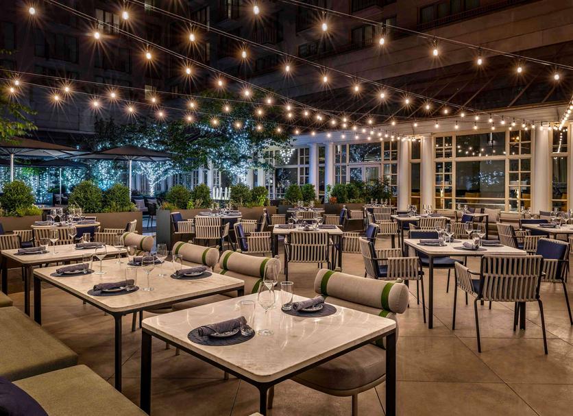 Restaurant Photo