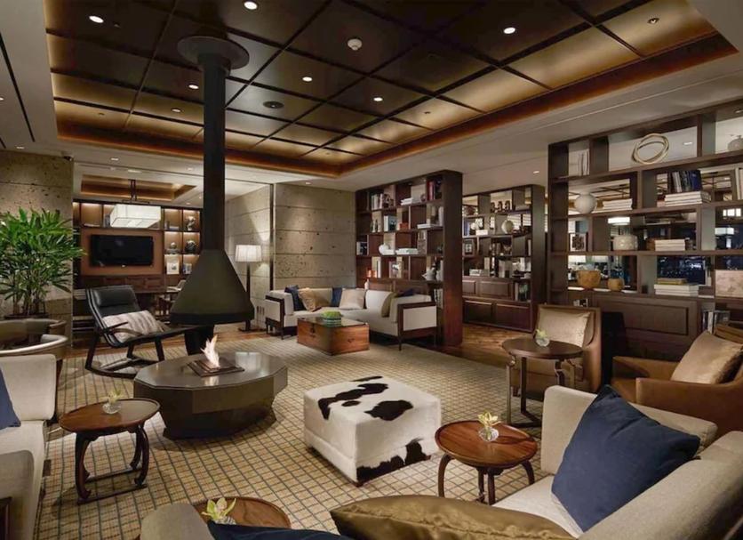 Lounge Photo