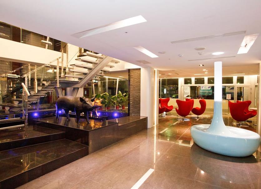 Lobby Photo