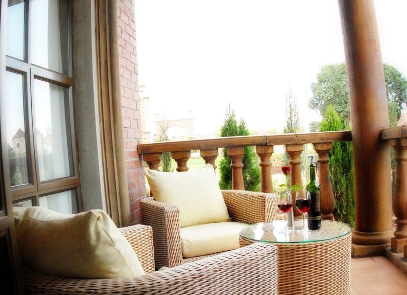 Balcony Photo