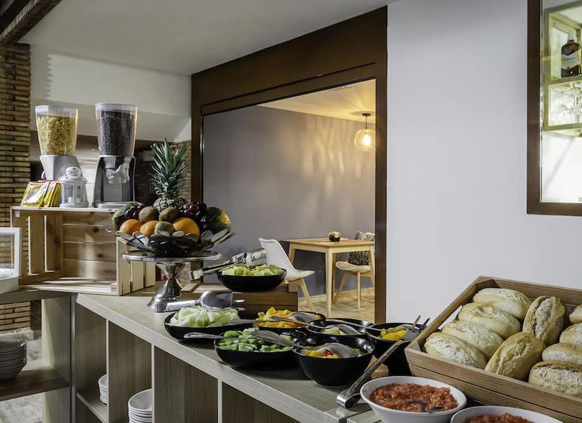 Buffet Photo
