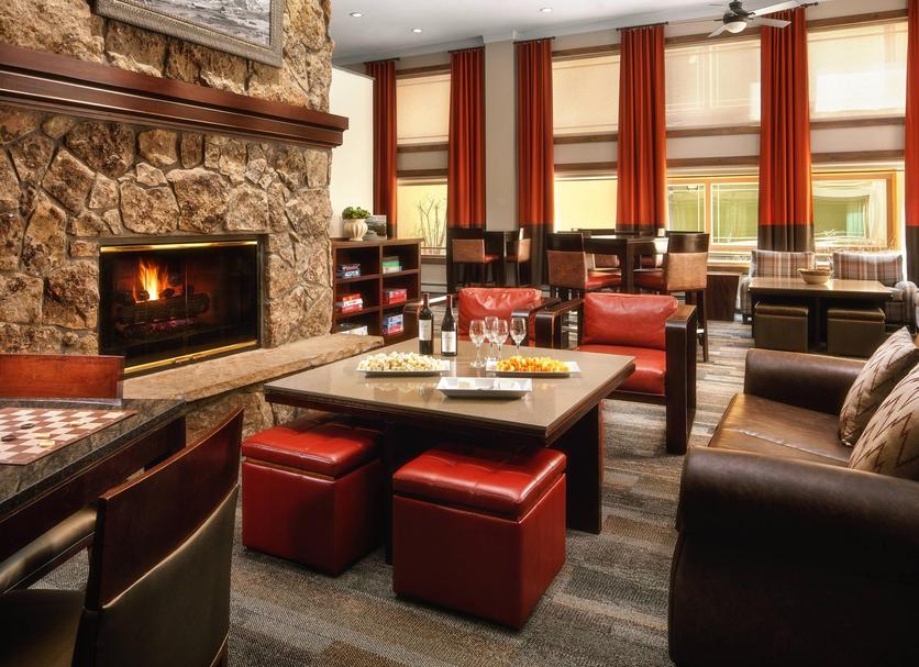 Lounge Photo
