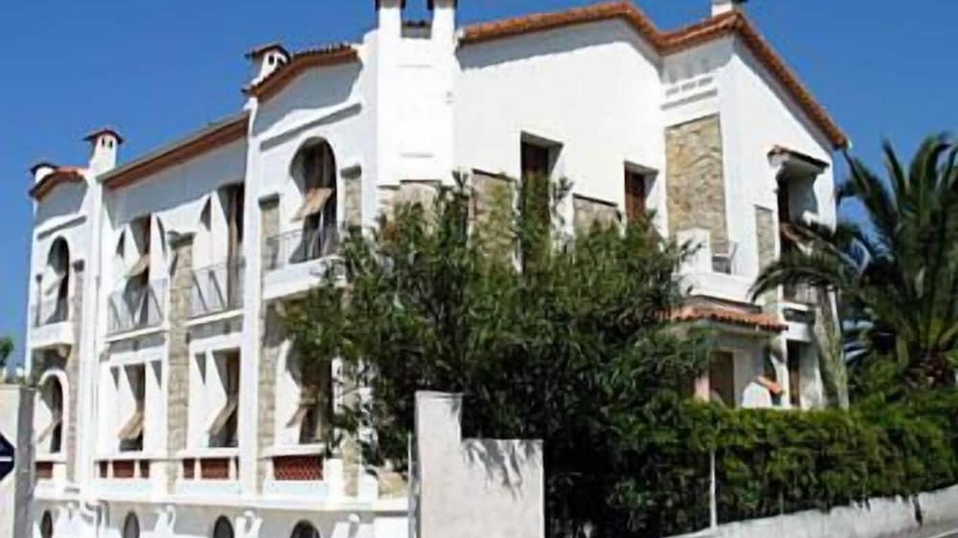 Hotel Pierre Loti