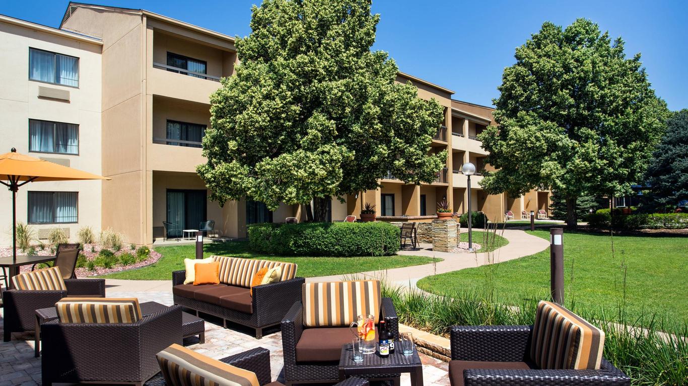 Courtyard by Marriott Denver Central Park