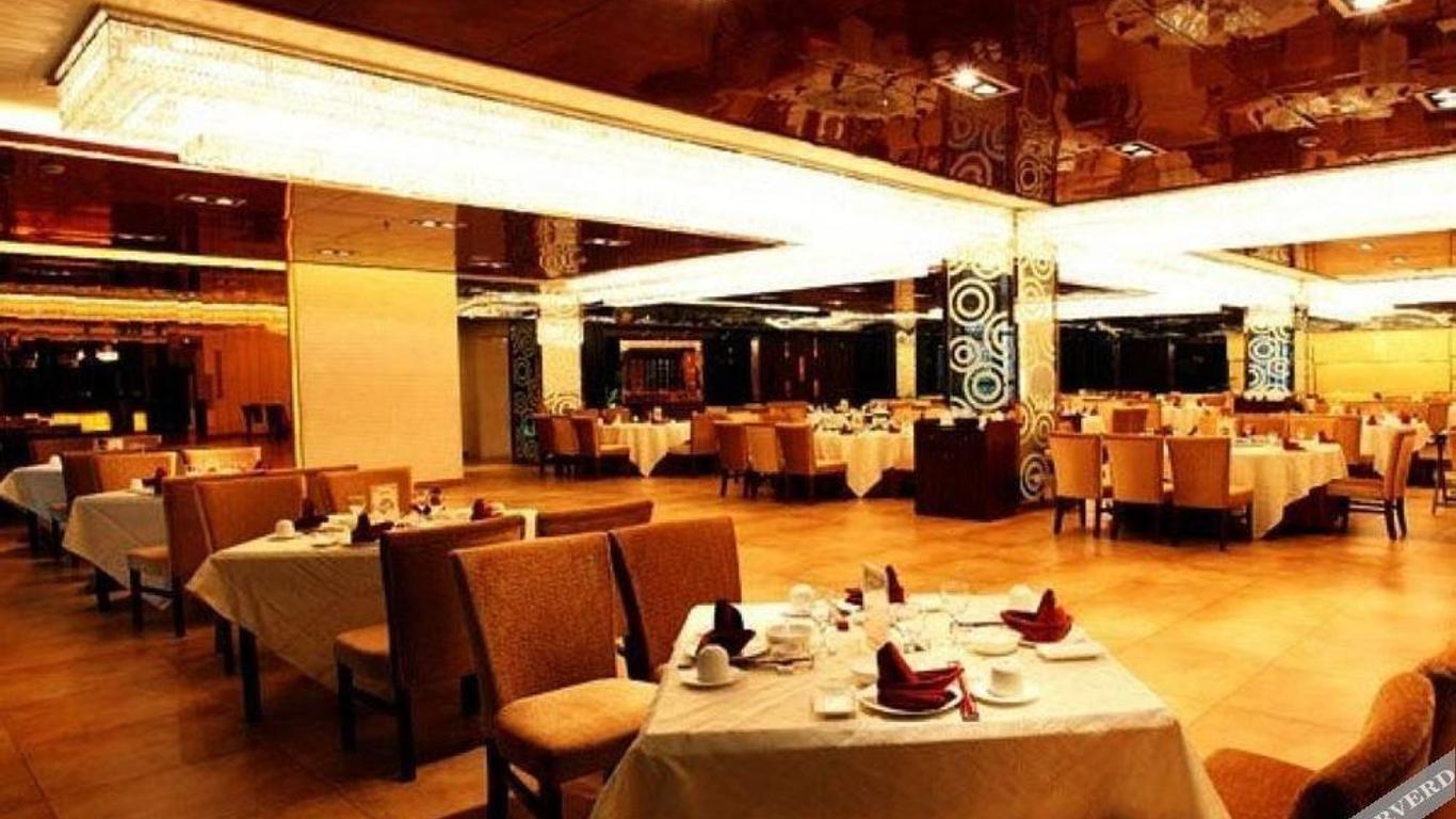Yuanzheng Qizhen Hotel