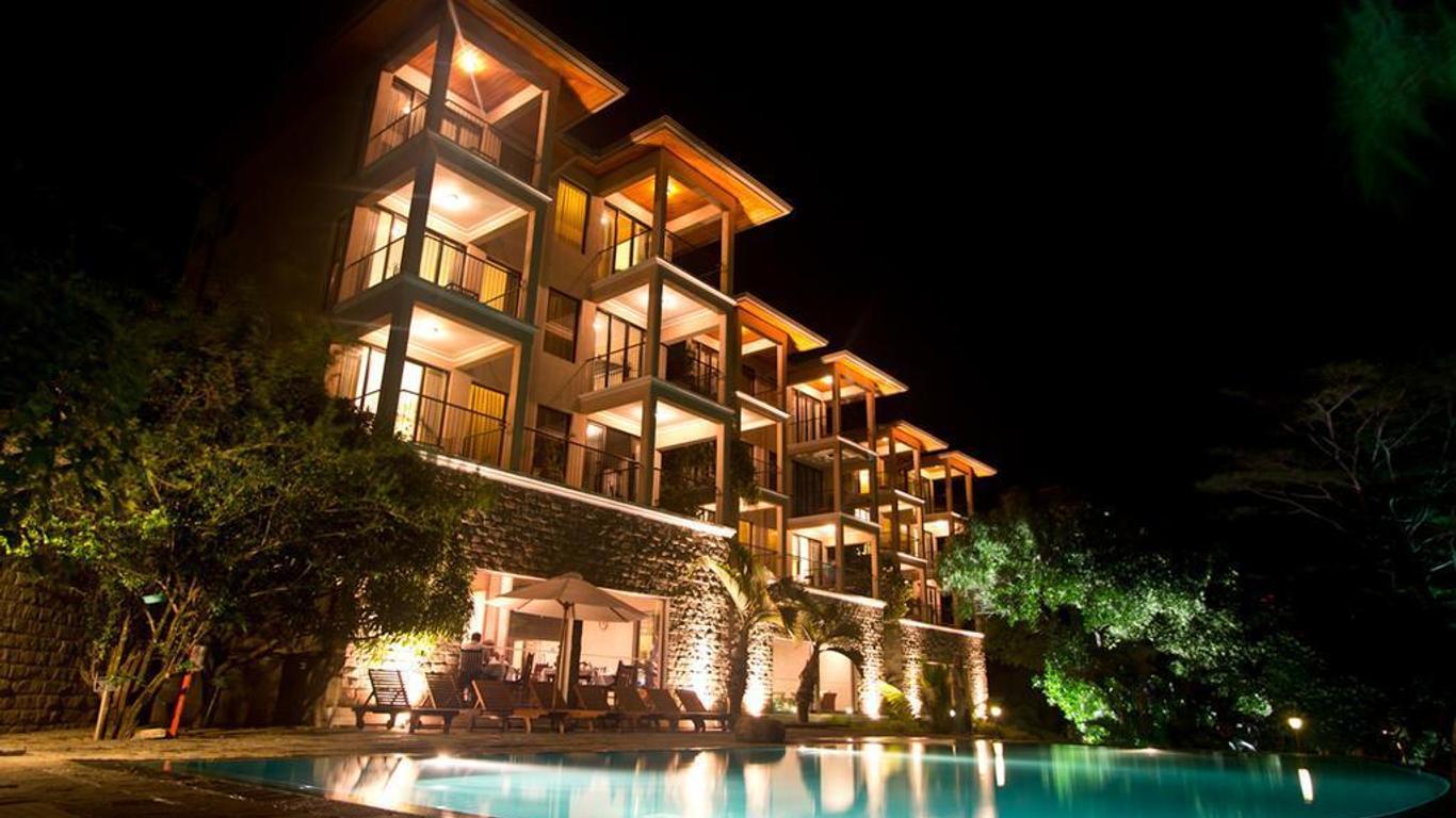 Randholee Resort & Spa