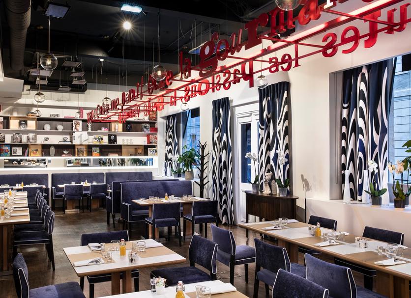 Restaurant Photo