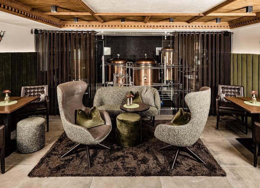 Lounge Photo