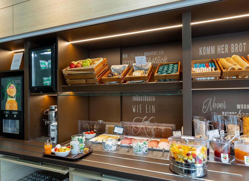 Buffet Photo
