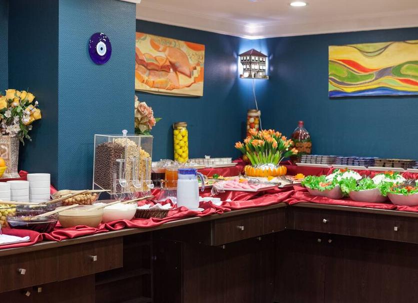 Buffet Photo