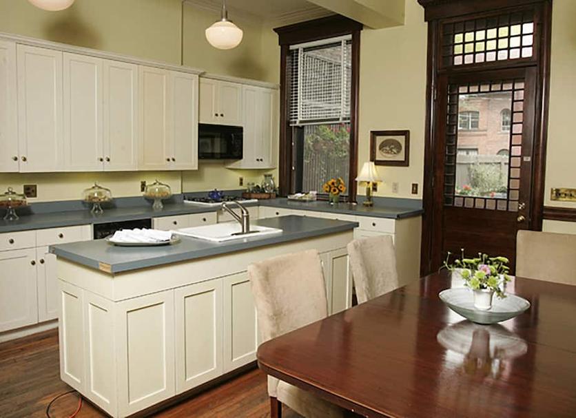 Kitchen Photo
