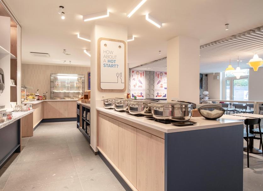 Buffet Photo