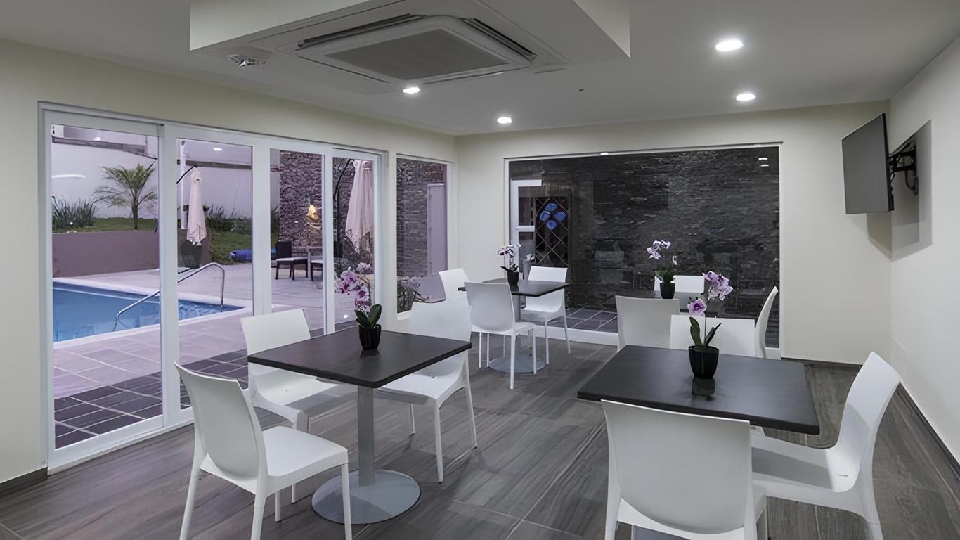 Candlewood Suites Queretaro Juriquilla