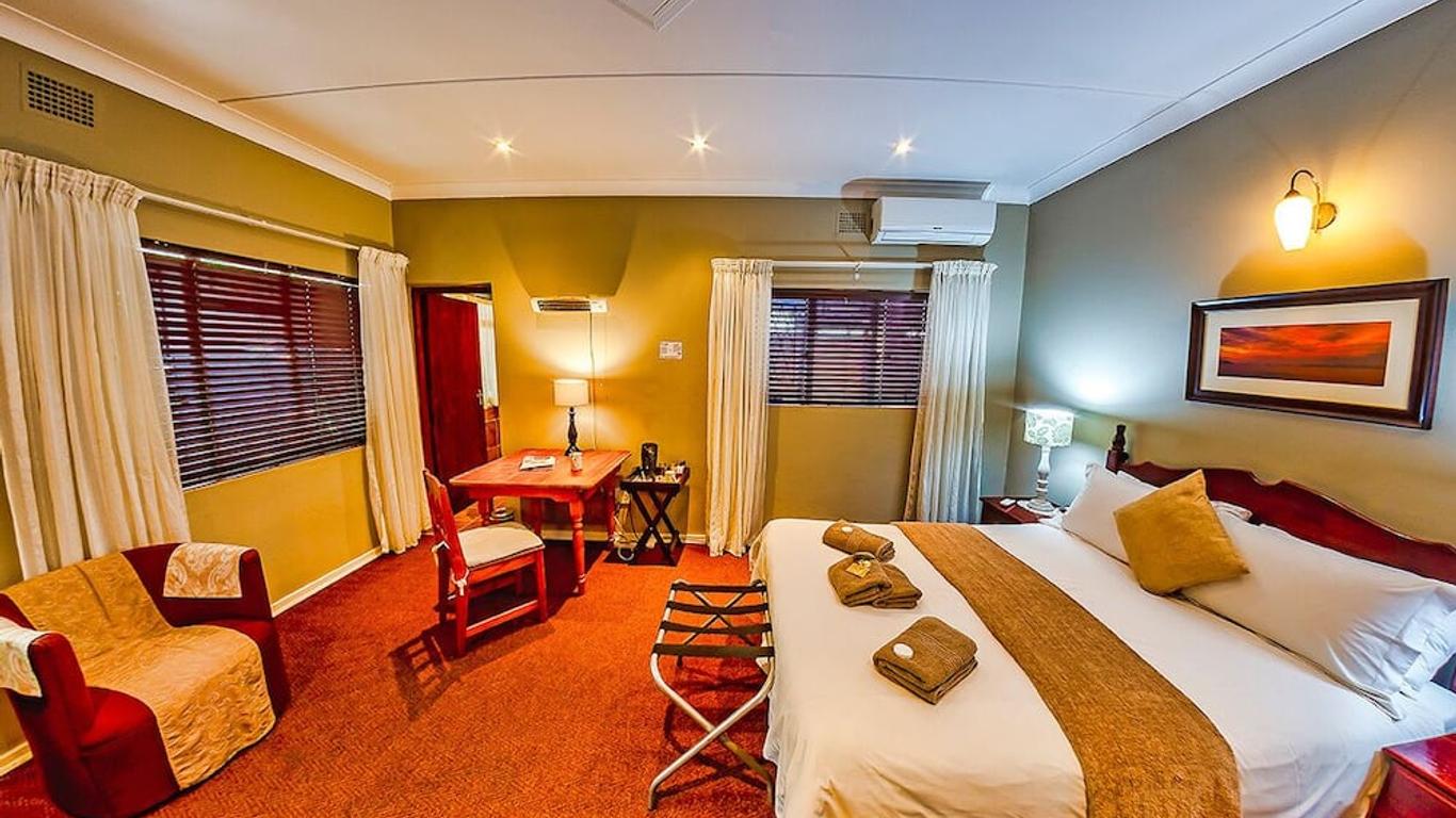 Amper Bo Guest House