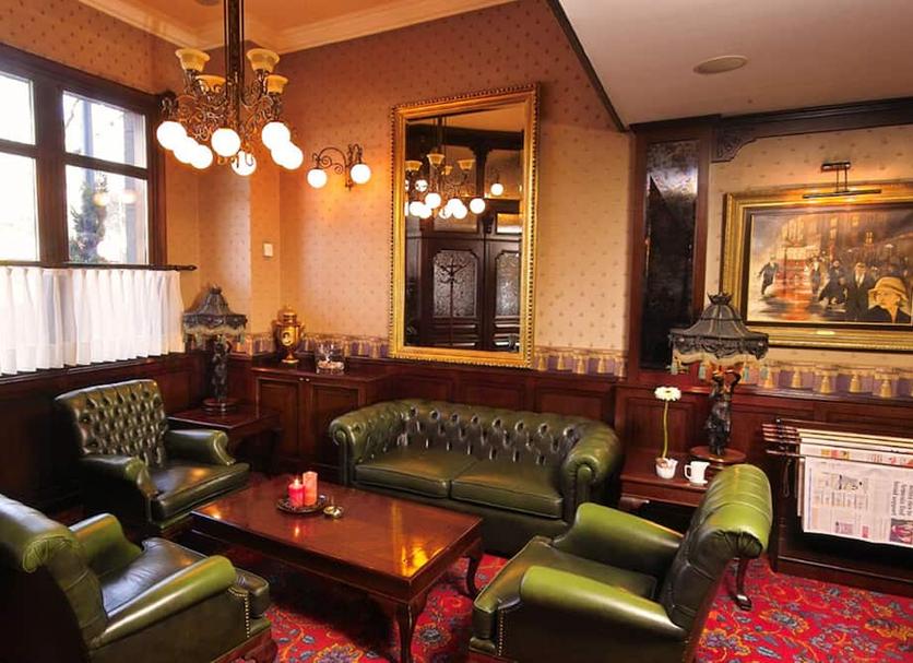 Lounge Photo