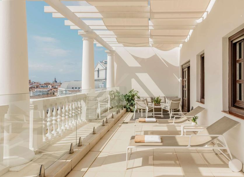 Balcony Photo