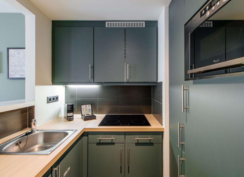 Kitchen Photo
