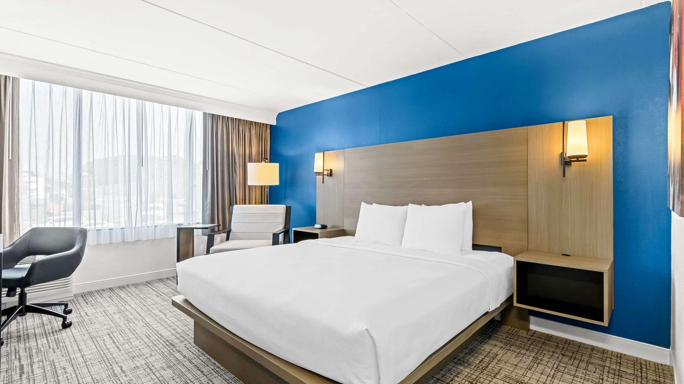 Best Western Plus Lower South End