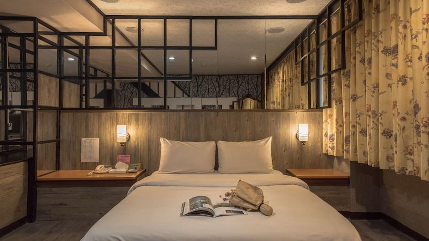 Shanghai Hotel