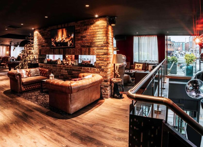 Lounge Photo