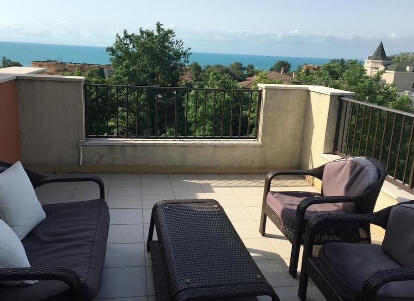 Balcony Photo
