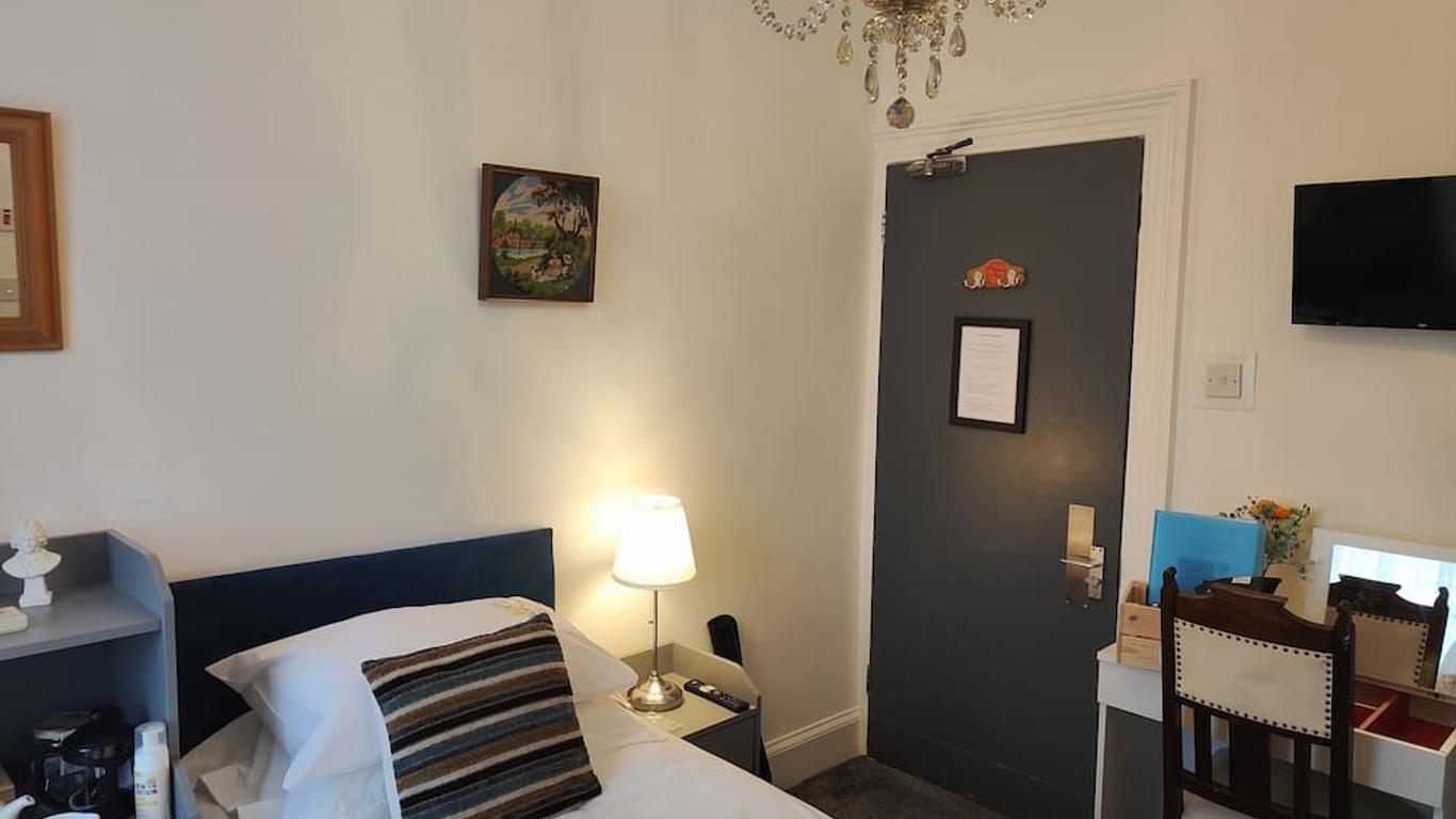 Garway Lodge Guest House