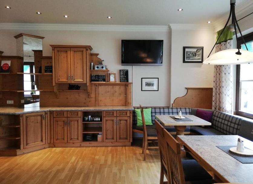 Kitchen Photo