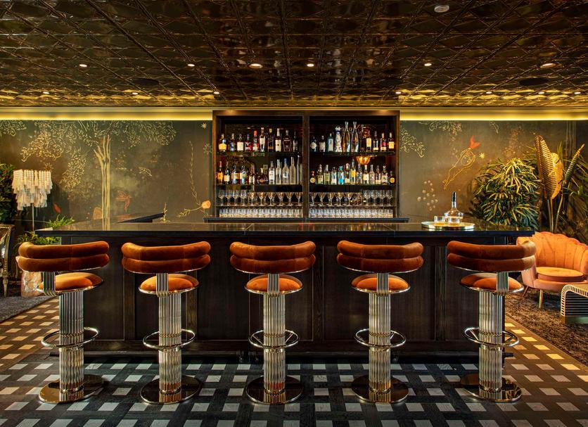 Bar Photo