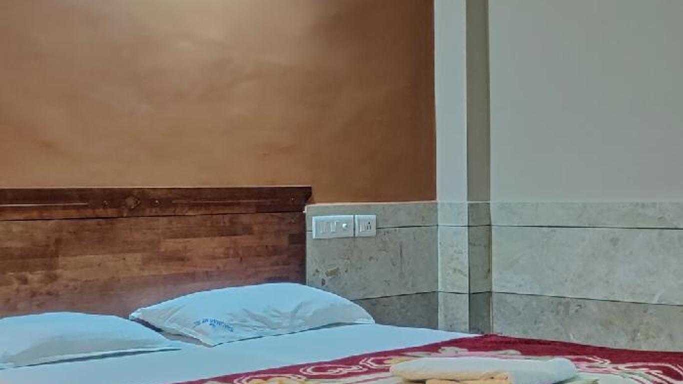 Hotel Shalimar Metro