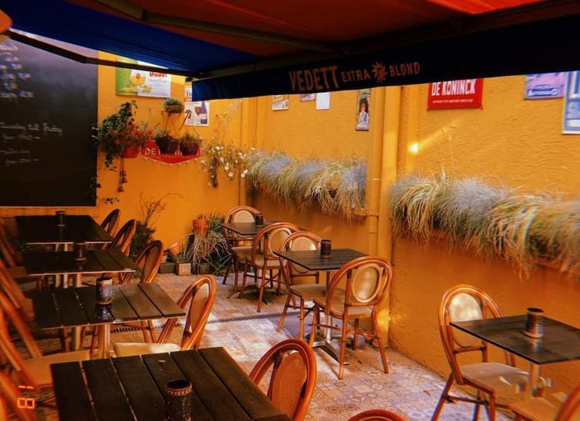 Restaurant Photo