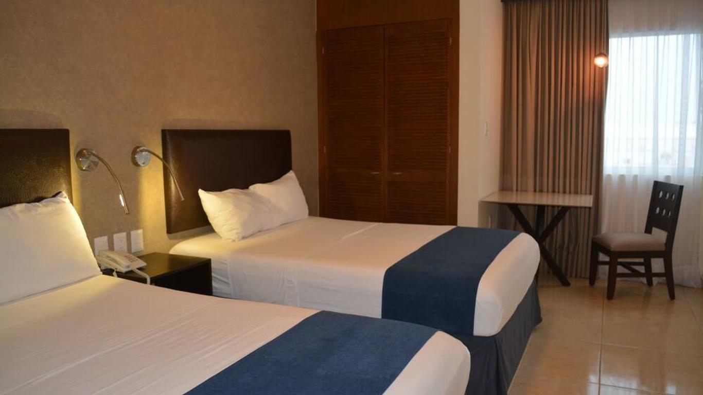 Hotel Ruiz Milán