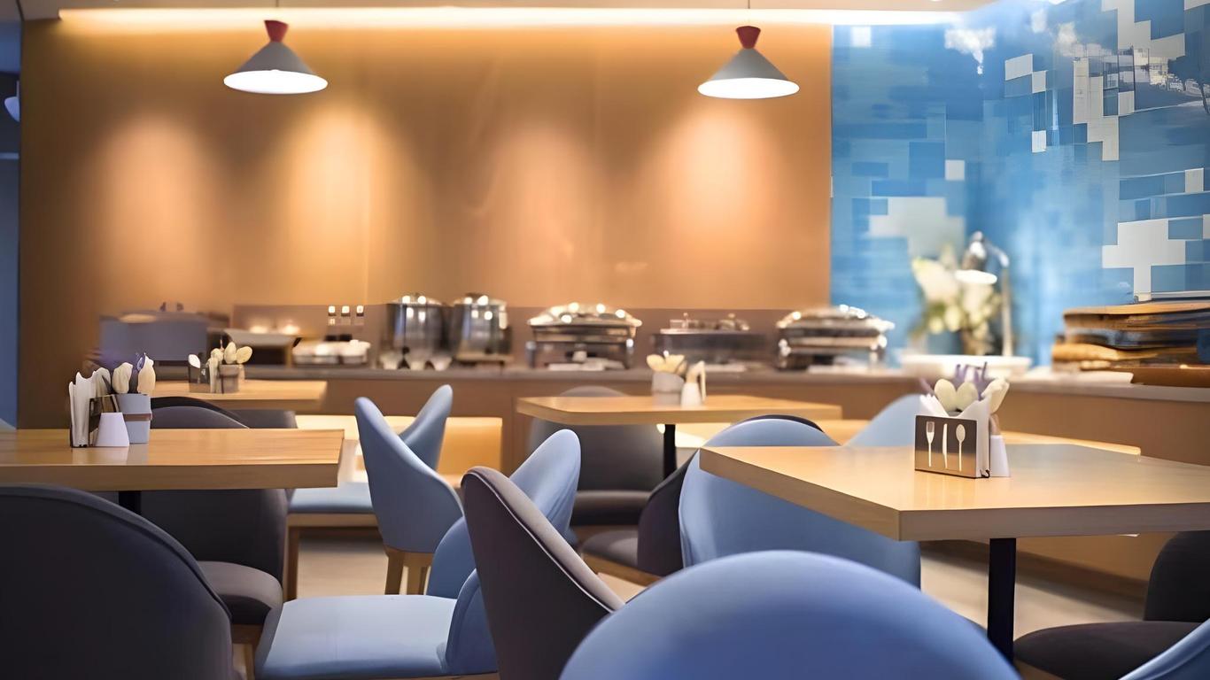 Home Inn Shanghai Disneyland Huinan Metro Station Tongji Road