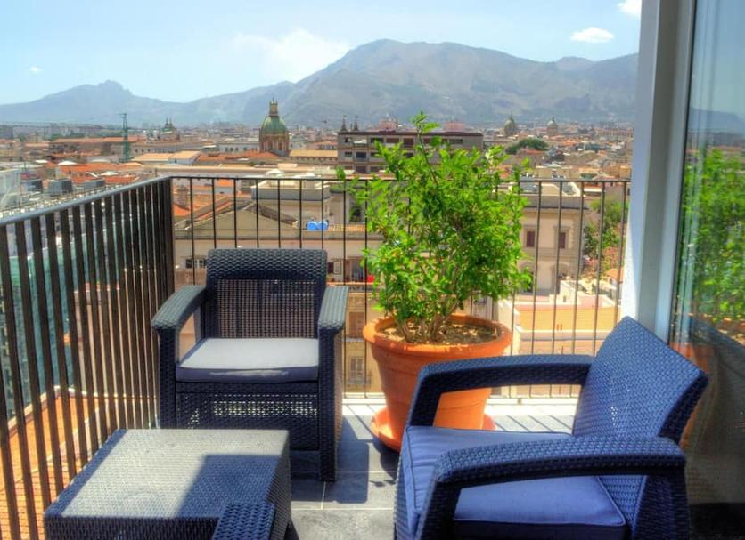 Balcony Photo