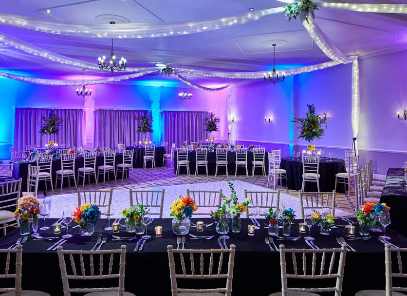 Banquet hall Photo