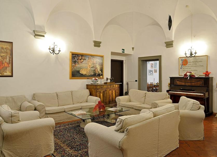 Lounge Photo