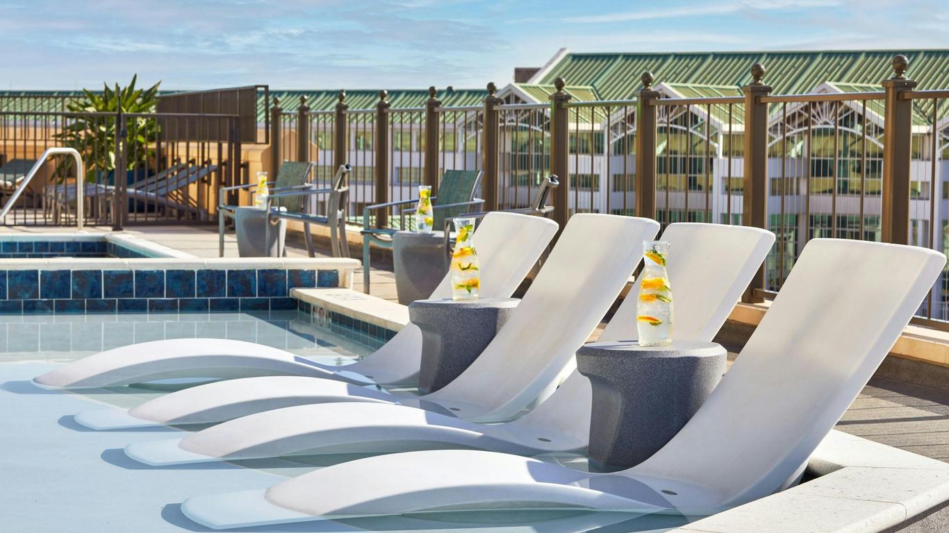 Renaissance Mobile Riverview Plaza Hotel