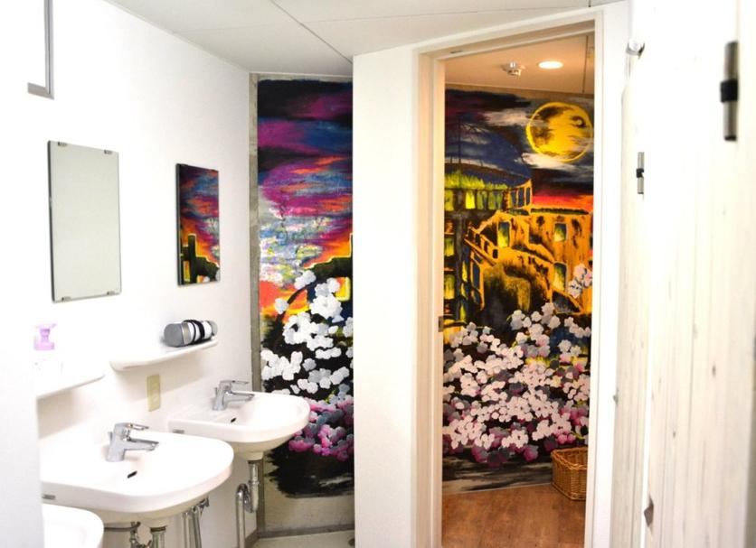 Bathroom Photo